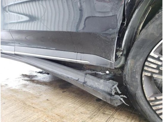 2024 FIAT 600 Hybrid Basis