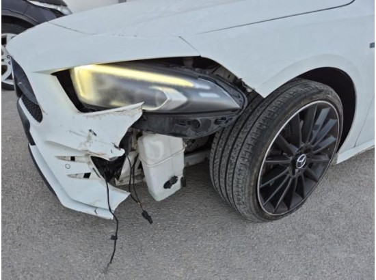 2020 Mercedes-Benz A -Klasse Lim. A 250 e Edition 2020 2020 Mercedes-Benz A -Klasse Lim. A 250 e Edition 2020