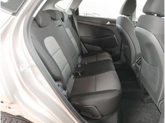 2019 Hyundai Tucson Advantage 2WD 2019 Hyundai Tucson Advantage 2WD