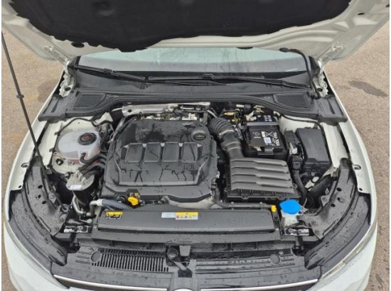 2023 Volkswagen Golf VIII Lim. Move