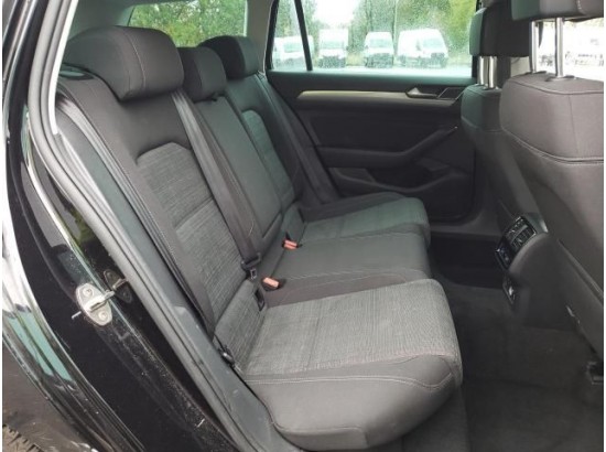 2019 Volkswagen Passat Variant Business