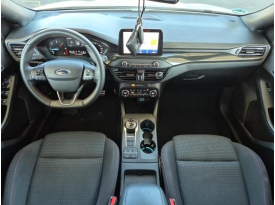 2021 Ford Focus Lim. ST-Line