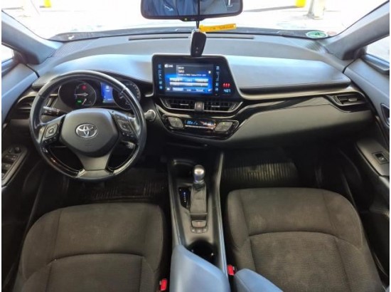 2017 Toyota C-HR Hybrid Flow