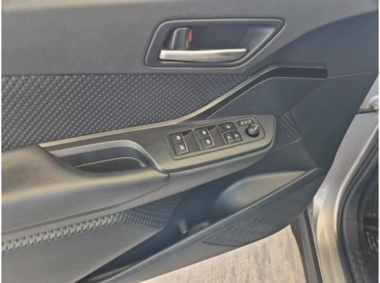 2017 Toyota C-HR Hybrid Flow
