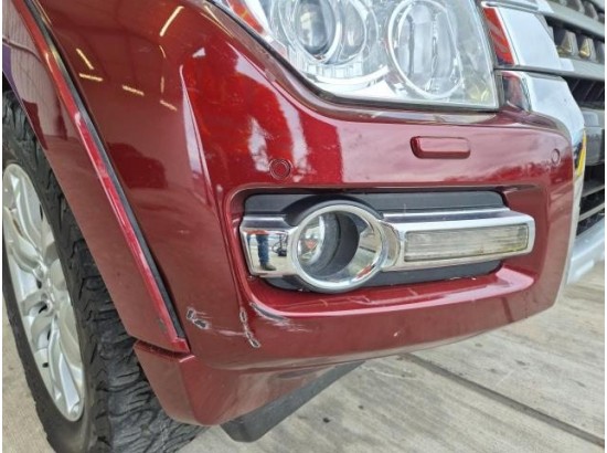 2017 Mitsubishi Pajero 3.2 DI-D Top 2017 Mitsubishi Pajero 3.2 DI-D Top