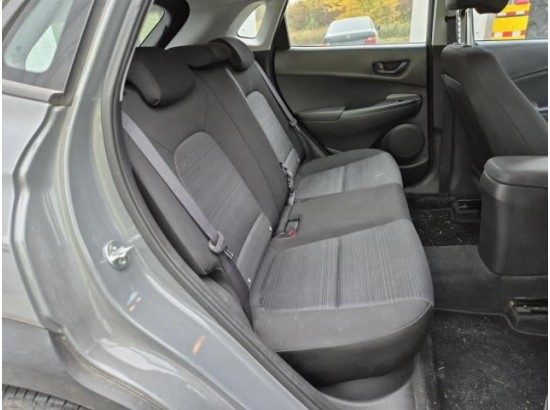 2019 Hyundai Kona Pure 2WD 2019 Hyundai Kona Pure 2WD