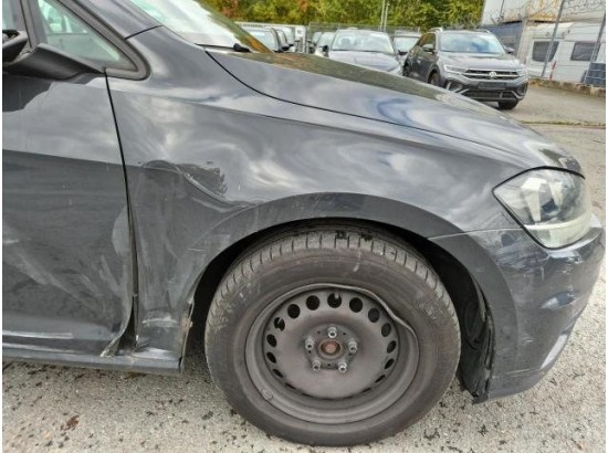 2018 Volkswagen Golf VII Variant Trendline BMT/Start-Stopp