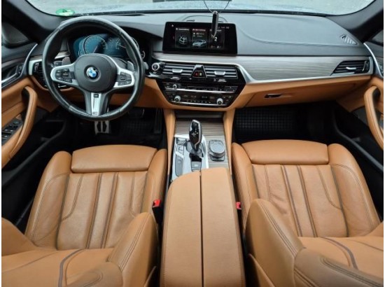 2017 BMW 5er Lim. 530 i xDrive M Sport 2017 BMW 5er Lim. 530 i xDrive M Sport