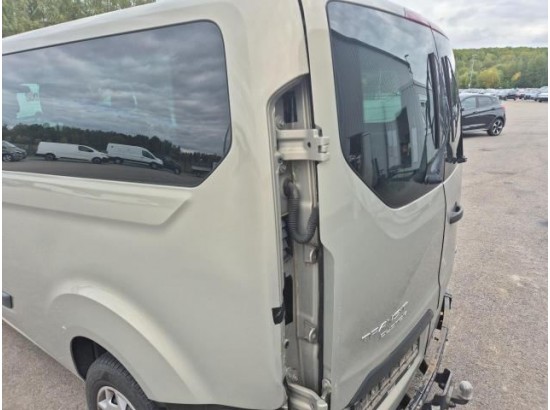2015 Ford Transit/Tourneo Custom Kombi 300 L2 Trend 2015 Ford Transit/Tourneo Custom Kombi 300 L2 Trend