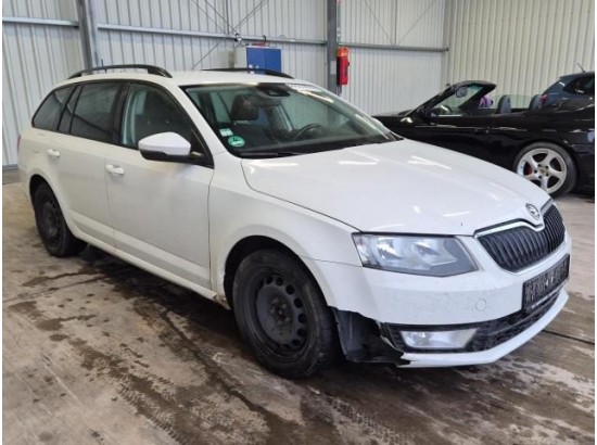 2015 Skoda Octavia Combi Ambition 2015 Skoda Octavia Combi Ambition