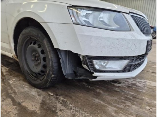 2015 Skoda Octavia Combi Ambition 2015 Skoda Octavia Combi Ambition