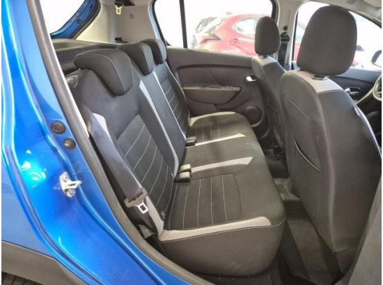 2017 Dacia Sandero II Stepway Prestige 2017 Dacia Sandero II Stepway Prestige