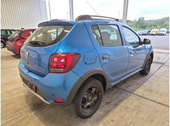 2017 Dacia Sandero II Stepway Prestige 2017 Dacia Sandero II Stepway Prestige