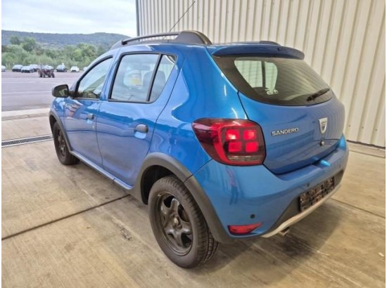 2017 Dacia Sandero II Stepway Prestige 2017 Dacia Sandero II Stepway Prestige