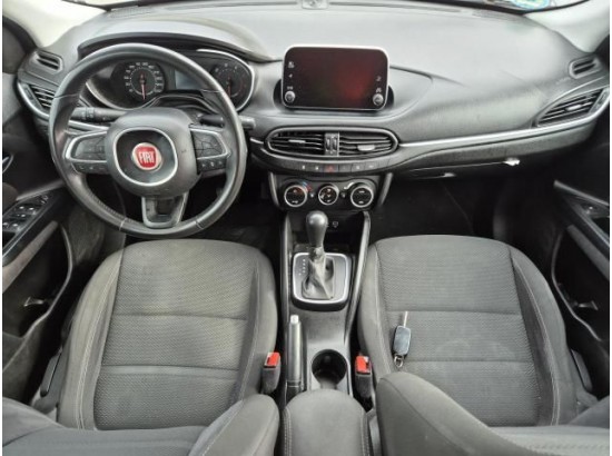 2018 FIAT Tipo Kombi Lounge