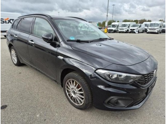 2018 FIAT Tipo Kombi Lounge