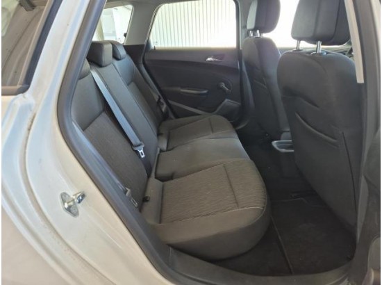 2015 Opel Astra J Sports Tourer Selection