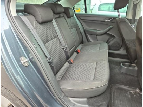2015 Skoda Rapid Edition