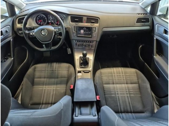 2016 Volkswagen Golf VII Lim. Lounge BMT