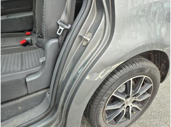 2015 Volkswagen Touran Cup 2015 Volkswagen Touran Cup