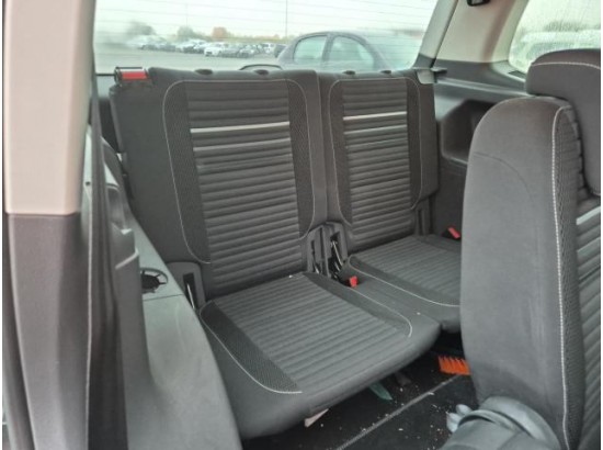2015 Volkswagen Touran Cup 2015 Volkswagen Touran Cup