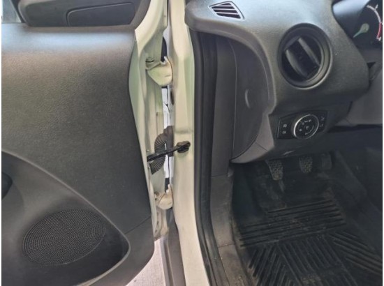 2023 Ford Transit Courier Trend