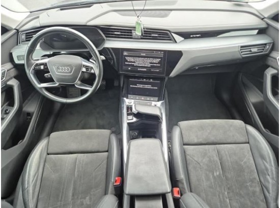 2020 Audi e-tron 55 quattro S line 2020 Audi e-tron 55 quattro S line