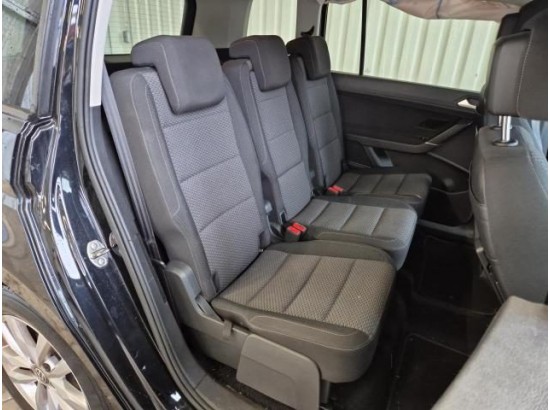 2016 Volkswagen Touran Comfortline BMT/Start-Stopp 2016 Volkswagen Touran Comfortline BMT/Start-Stopp