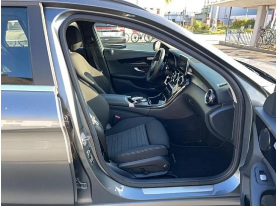 2018 Mercedes-Benz C -Klasse T-Modell C 200 T d G-Tronic Plus 2018 Mercedes-Benz C -Klasse T-Modell C 200 T d G-Tronic Plus