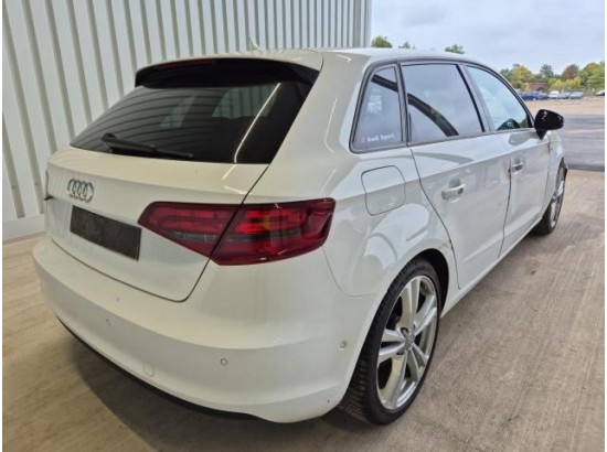 2016 Audi A3 Sportback S line Sportpaket
