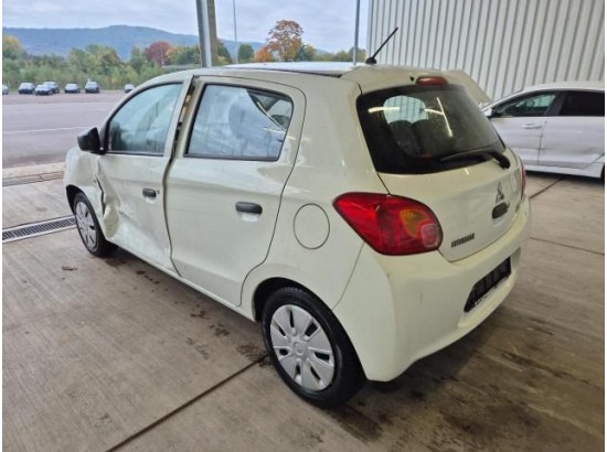 2015 Mitsubishi Space Star Basis 2015 Mitsubishi Space Star Basis