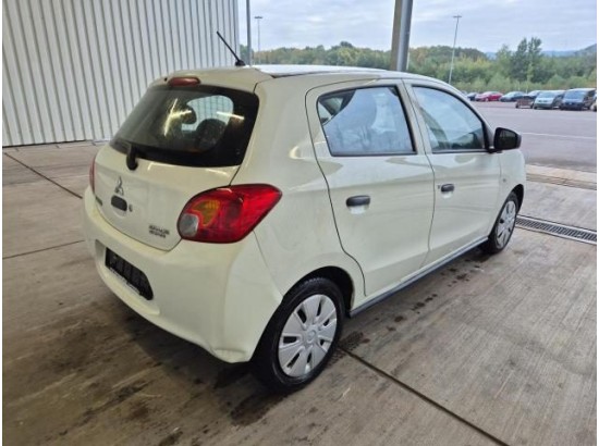 2015 Mitsubishi Space Star Basis 2015 Mitsubishi Space Star Basis