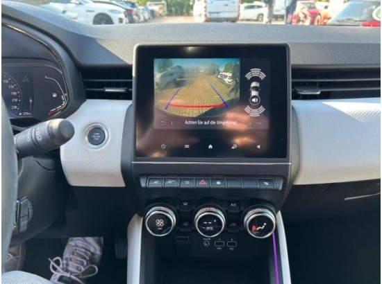 2022 Renault Clio V Techno