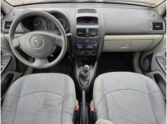 2015 Renault Clio II