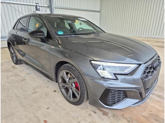2022 Audi A3 Sportback 45 TFSI e S line