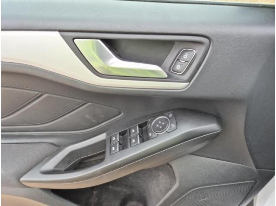 2021 Ford Focus Turnier Cool & Connect 2021 Ford Focus Turnier Cool & Connect