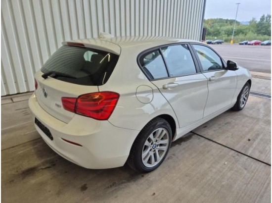 2016 BMW 1er Lim. 5-trg. 118i Advantage 2016 BMW 1er Lim. 5-trg. 118i Advantage