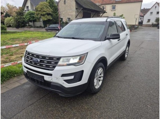 2015 Ford Explorer
