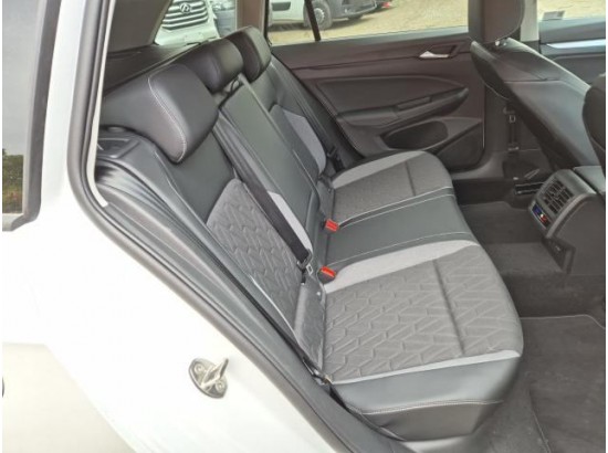2025 Volkswagen Golf VIII Variant 1.5 eTSI 110 kW Goal 2025 Volkswagen Golf VIII Variant 1.5 eTSI 110 kW Goal