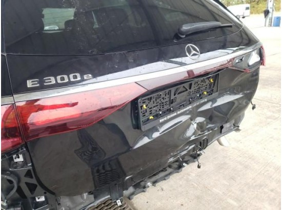 2024 Mercedes-Benz E -Klasse T-Modell E 300 e Avantgarde Advanced Plus 2024 Mercedes-Benz E -Klasse T-Modell E 300 e Avantgarde Advanced Plus
