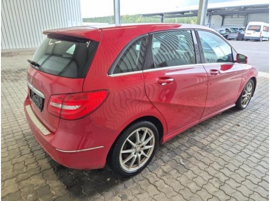 2015 Mercedes-Benz B -Klasse B 250 2015 Mercedes-Benz B -Klasse B 250