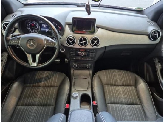 2015 Mercedes-Benz B -Klasse B 250 2015 Mercedes-Benz B -Klasse B 250