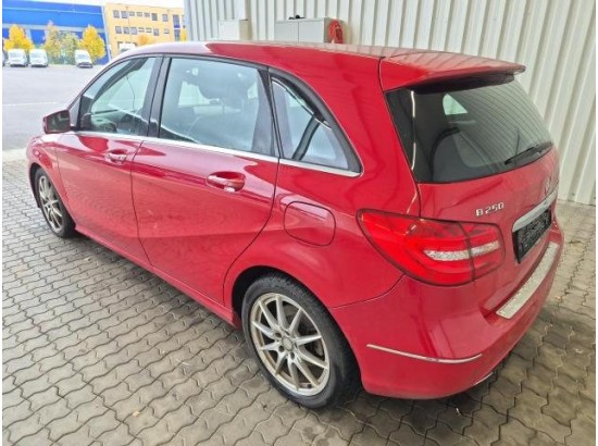 2015 Mercedes-Benz B -Klasse B 250 2015 Mercedes-Benz B -Klasse B 250