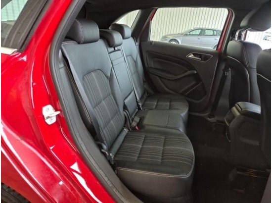 2015 Mercedes-Benz B -Klasse B 250 2015 Mercedes-Benz B -Klasse B 250