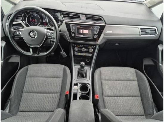 2016 Volkswagen Touran Comfortline BMT/Start-Stopp 2016 Volkswagen Touran Comfortline BMT/Start-Stopp