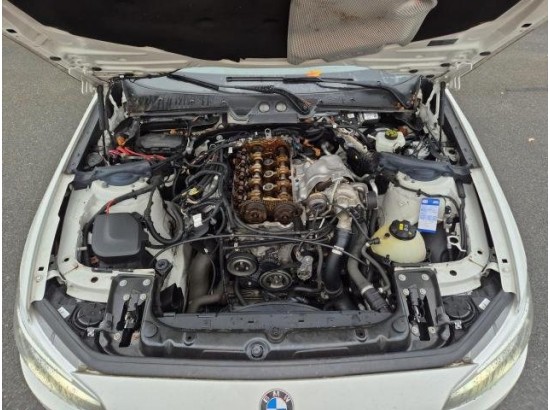 2015 BMW 1er Lim. 116i 2015 BMW 1er Lim. 116i