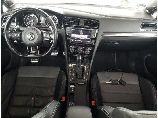 2015 Volkswagen Golf VII Lim R BMT 4Motion 2015 Volkswagen Golf VII Lim R BMT 4Motion