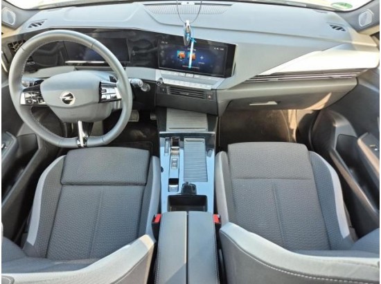 2025 Opel Astra L Sports Tourer Edition 2025 Opel Astra L Sports Tourer Edition