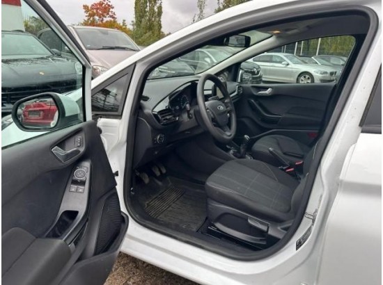 2018 Ford Fiesta Cool & Connect