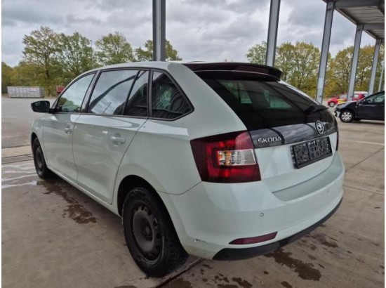 2015 Skoda Rapid Spaceback Emotion Plus